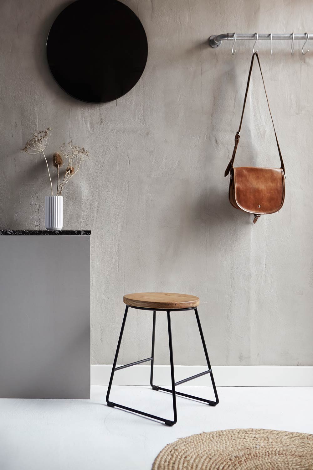 Skammel fra Træfolk i minimalistisk design